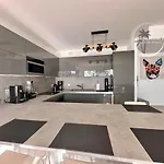 L'horizon - Piscine - A 50m De La Apartment *