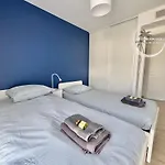 Apartment L'horizon - Piscine - A 50m De La