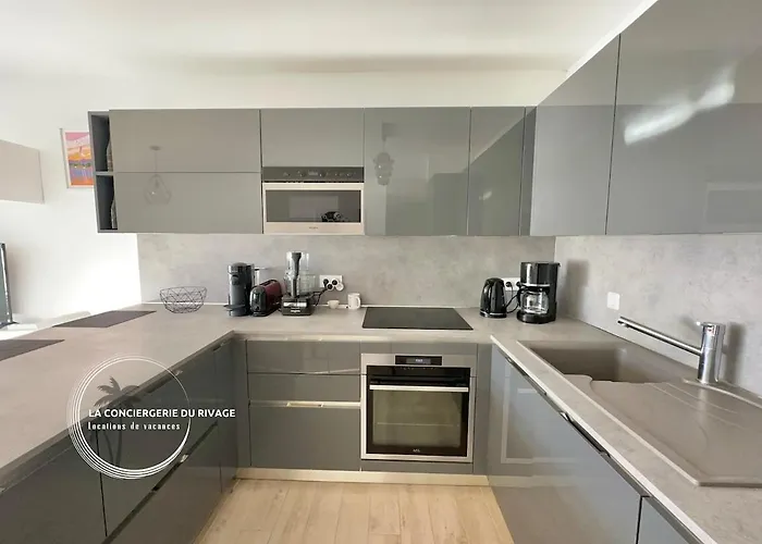 L'horizon - Piscine - A 50m De La