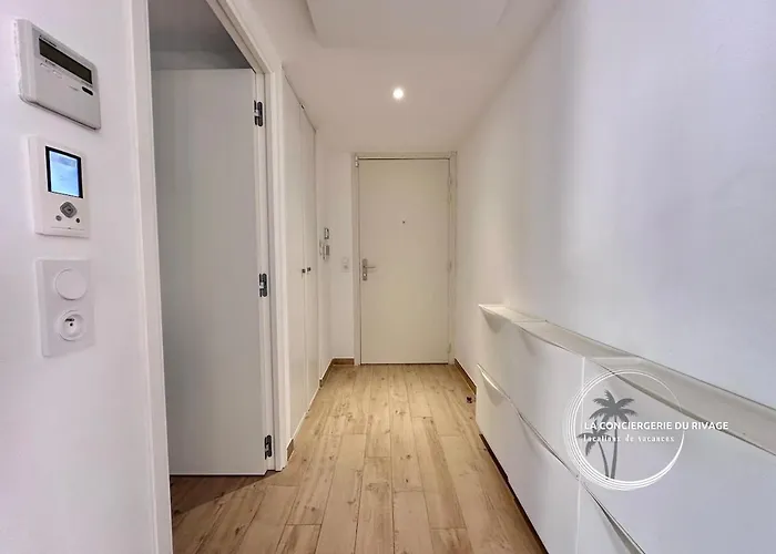 L'horizon - Piscine - A 50m De La *