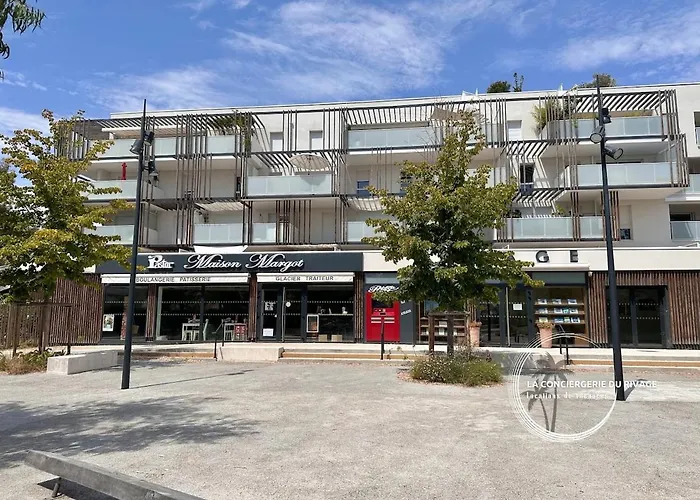 L'horizon - Piscine - A 50m De La Apartament