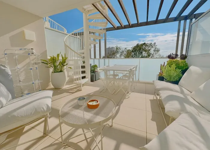 L'horizon - Piscine - A 50m De La Apartament